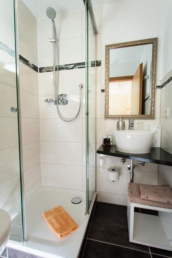 Bathroom 2, B&B Fischerstüble - adults only, Bodenseekreis