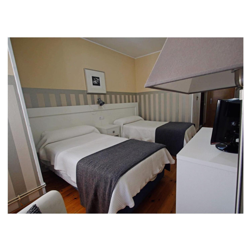 Others 3, Hotel Las Vegas, Asturias