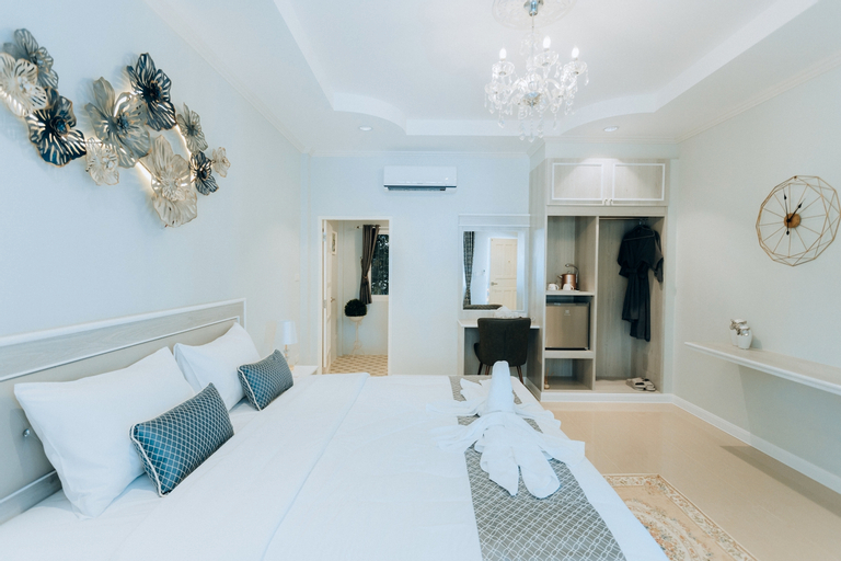 Bedroom 10