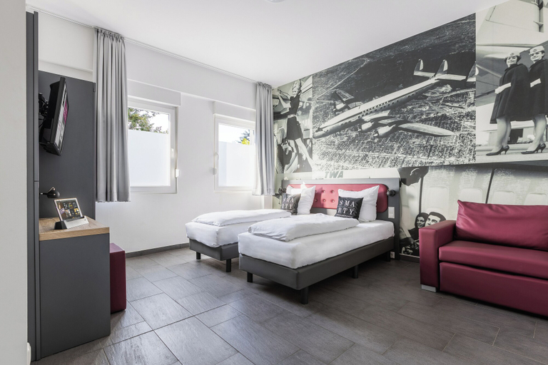 Bedroom 4, SMARTY Airport Cologne Hotel, Köln