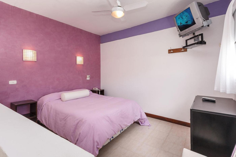 Bedroom 2, Colina Blanca Apart Hotel, Villa Gesell