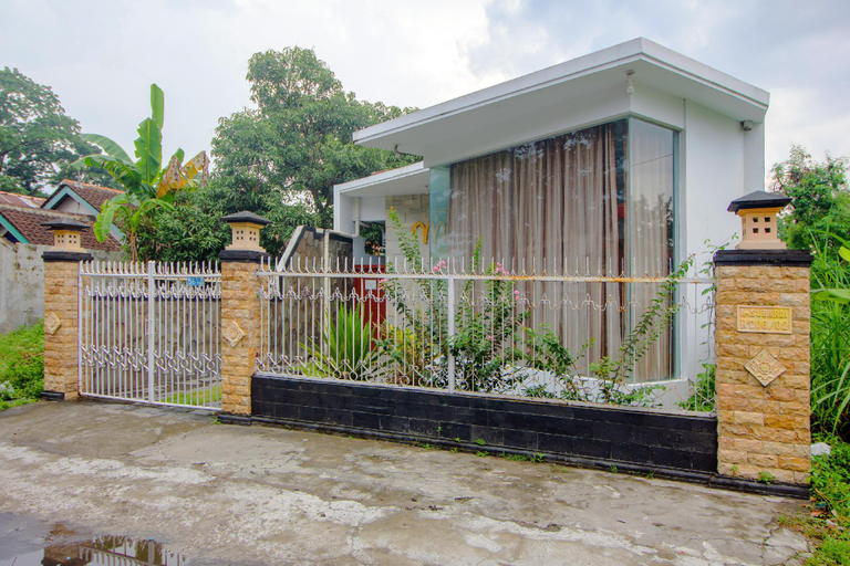 Exterior & Views 1, SPOT ON 2754 Miyagi Guesthouse, Sleman