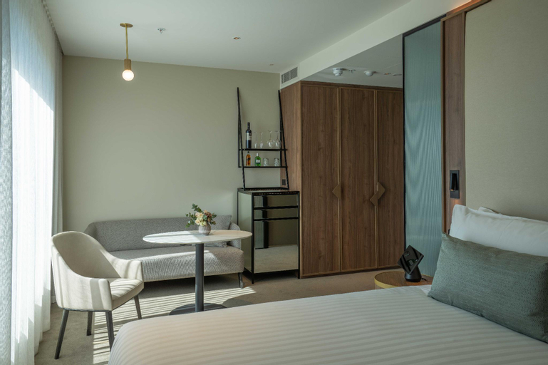 Bedroom 24