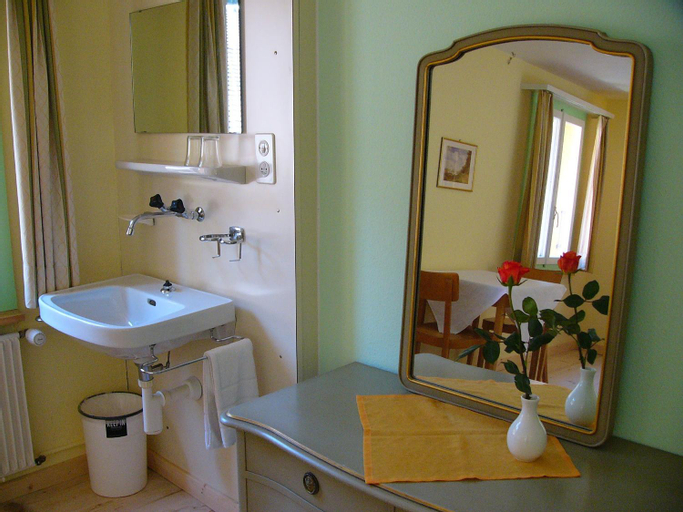 Bedroom 3, Hotel Rigi Klosterli, Luzern