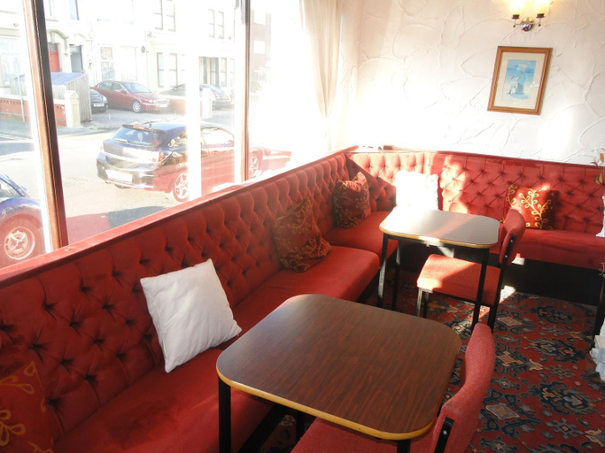 Others 4, Windsor Hotel, Blackpool