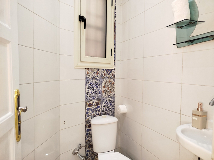 Bathroom 3, Sun Homes Tahrir square Cairo, 'Abdin