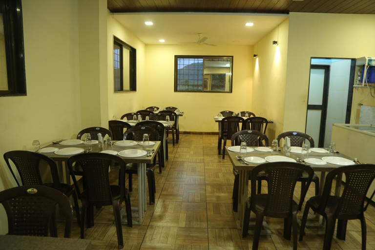Food & Drinks, Rudraksh Nagthane, Satara