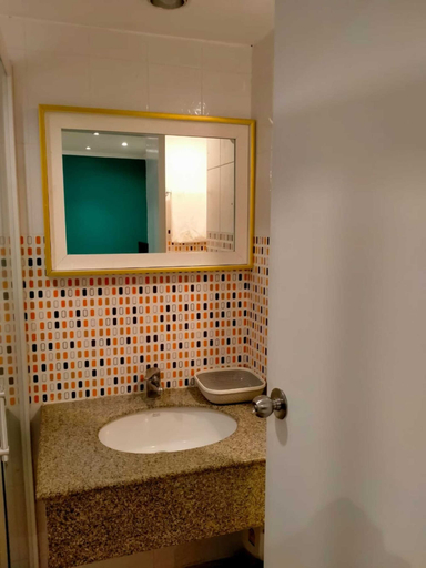 Bathroom 4, Direct Rooms at Omni Complex Nana, Khlong Toey