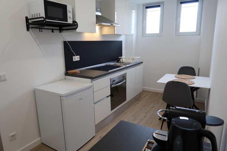 Others 5, TOKA ROOMS - an der Regiobahn, Mettmann