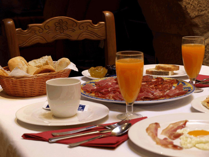 Food & Drinks 5, Casa del Infanzon, Zaragoza
