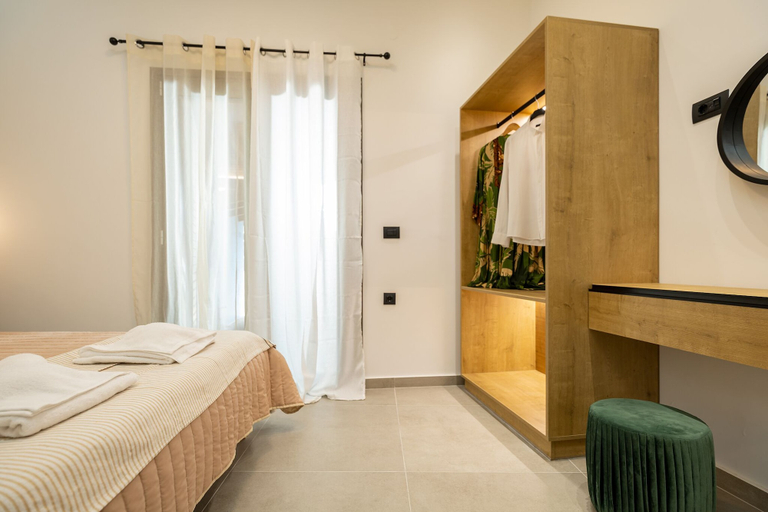 Bedroom 2, Casa Dionysia, Crete
