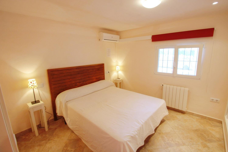 Bedroom 3, El Pinar - sea view villa with private pool in Moraira, Alicante