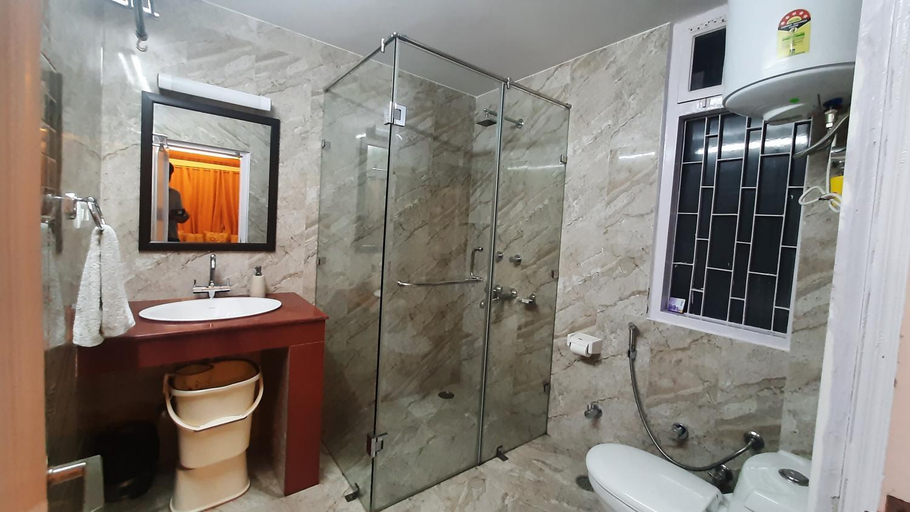Bathroom 3, Vatsalyam Home Stay, Shimla