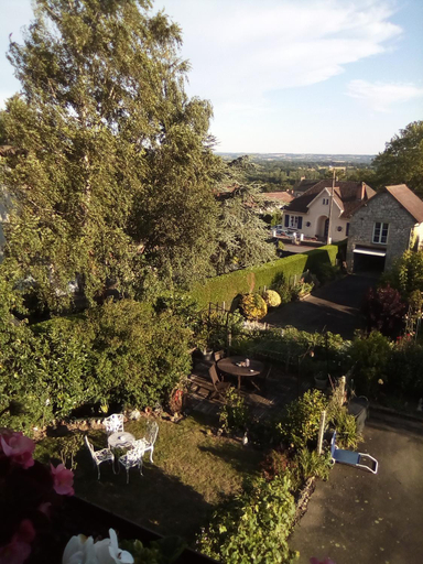 Others 5, Lenard Charles Bed & Breakfast, Orne