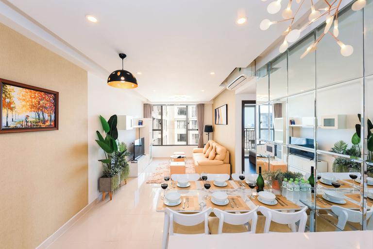 Food & Drinks 4, S Lux Apartment, District 4