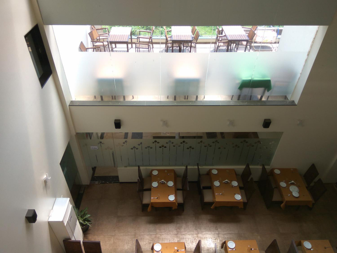 Food & Drinks 4, Hotel Manasi Pride, Satara, Satara