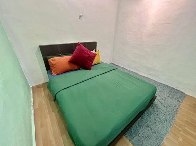 Bedroom 2, Cozy18#4pax#NearAeonAlma,Mcd#2kmtoIconic, Seberang Perai Tengah
