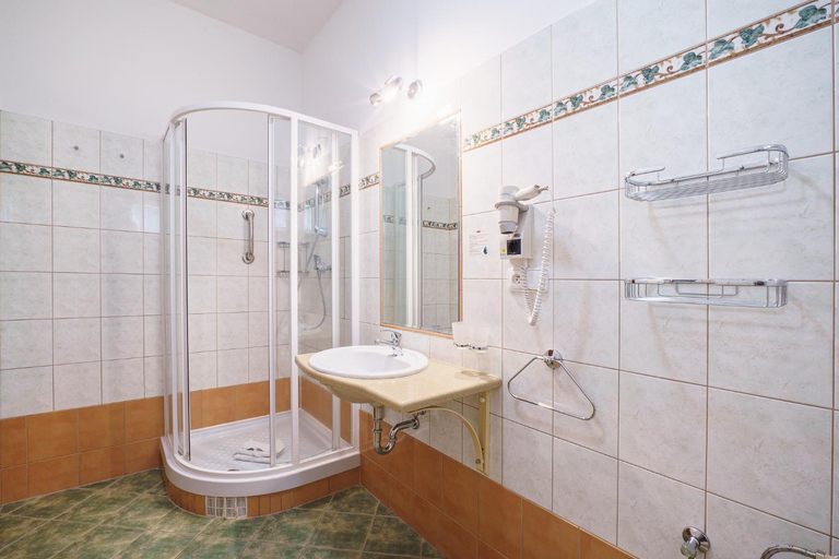 Bathroom 3, Francis SPA HOTEL, Cheb