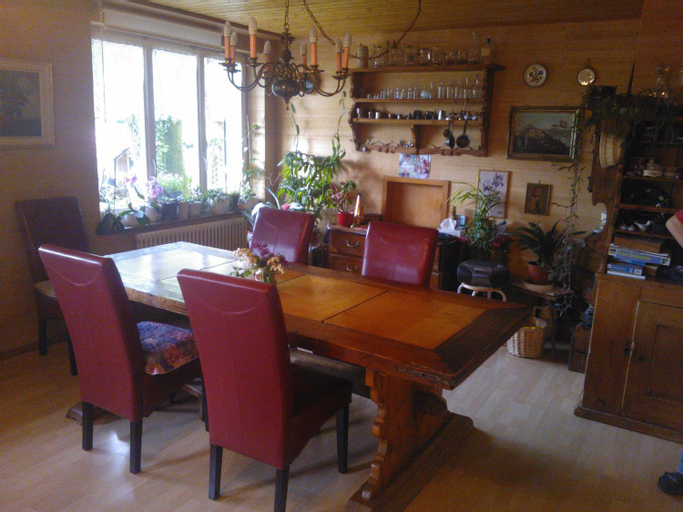 Others 3, B&B Schonortli, Thun