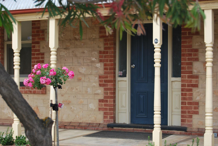 Jacaranda Cottage, Murray Bridge