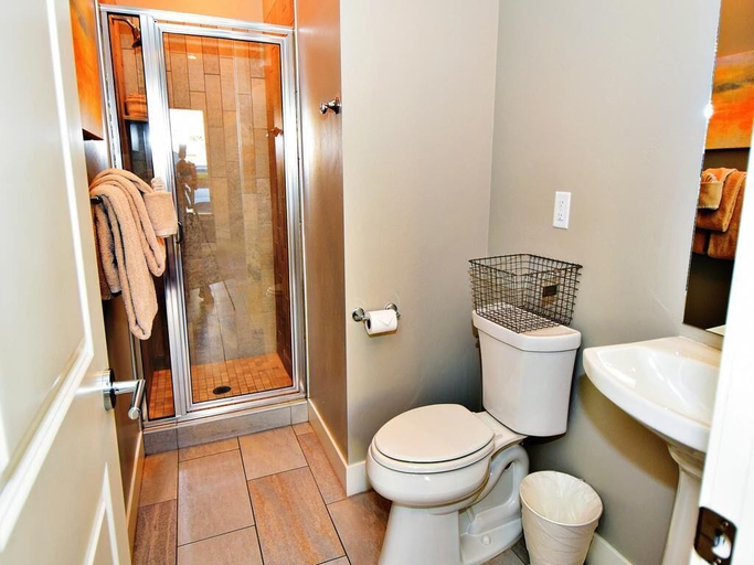 Bathroom 4, Entrada at Moab 417 and 421 and 425, Grand