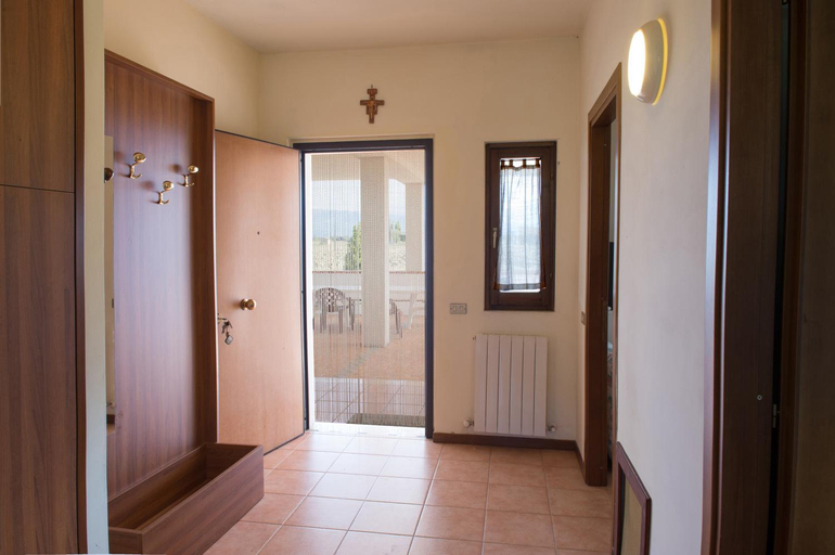 Others 5, Appartamenti Tomassini, Perugia