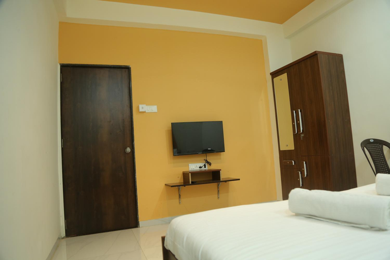 Bedroom 2, Rudraksh Nagthane, Satara