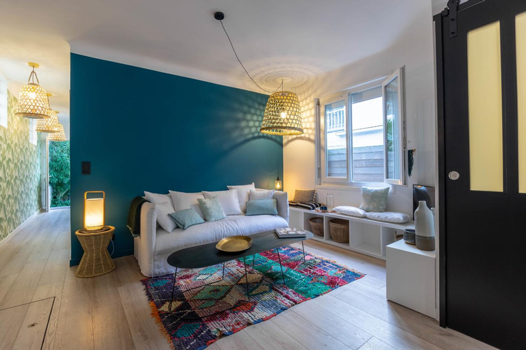 COCOON KEYWEEK Holiday House with lovely patio in Biarritz city center, Pyrénées-Atlantiques