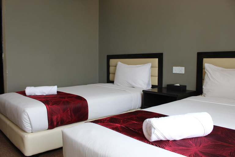 Bedroom 13