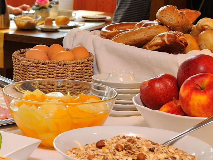 Food & Drinks 5, Hotel Garni Pension Gambrinus, Passau