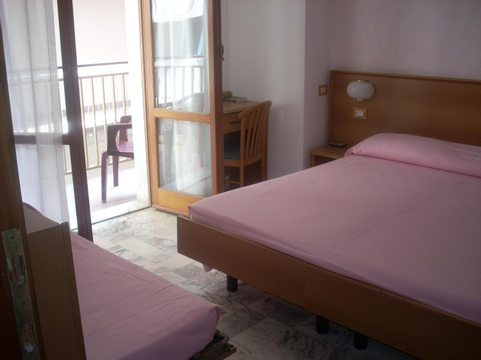 Bedroom 7