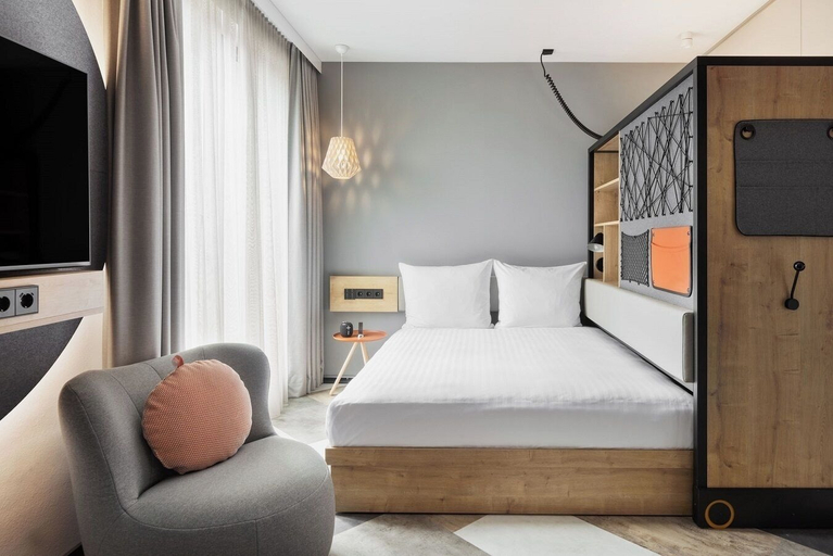 Bedroom 2, Stay KooooK Leipzig City – Online Check In, Leipzig
