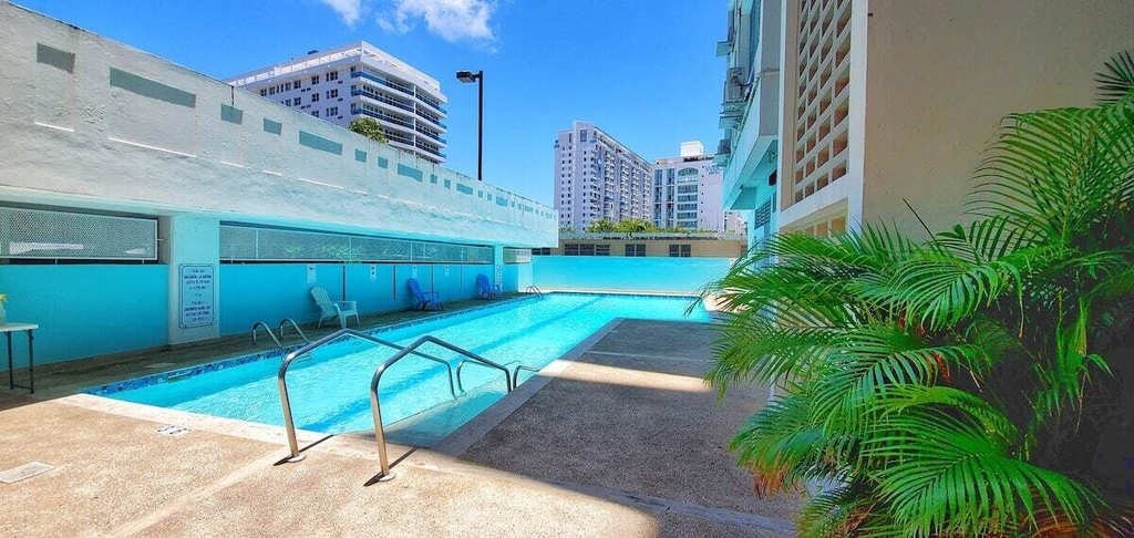 Outdoor pool 5, Esperanza Beach 2BDR 2B Oceanfront Pool