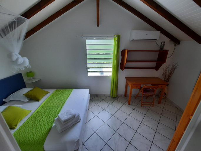 Others 3, Villa MANGO, Deshaies