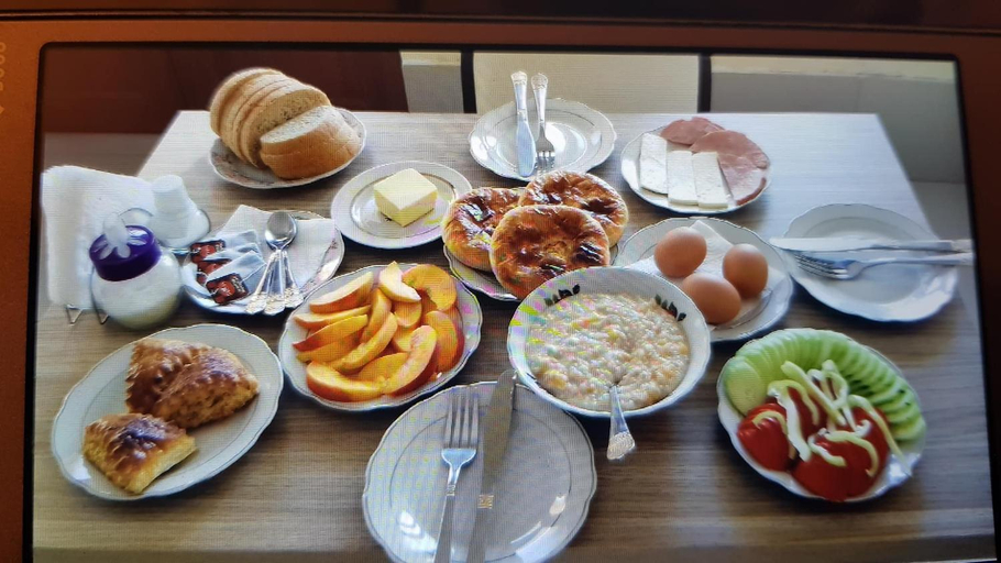 Food & Drinks 4, Hotel New Star, Akhaltsikhe