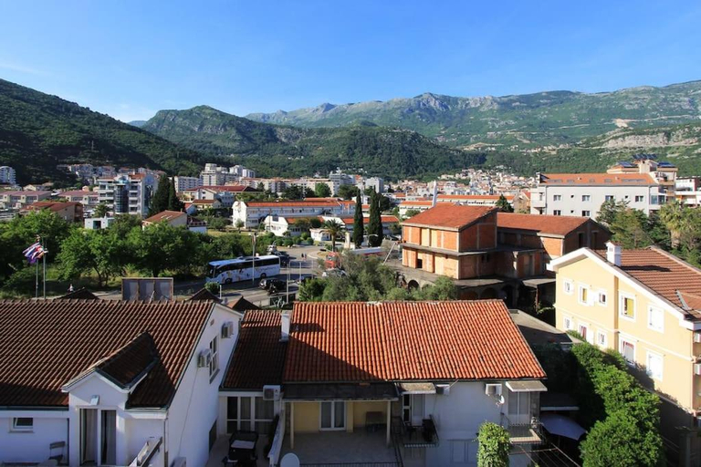 Others 5, Studio apartment in the centre of Budva