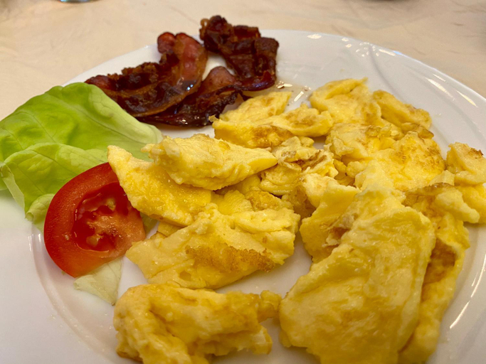 Food & Drinks 5, Kreuzerhof Hotel Garni, Ansbach
