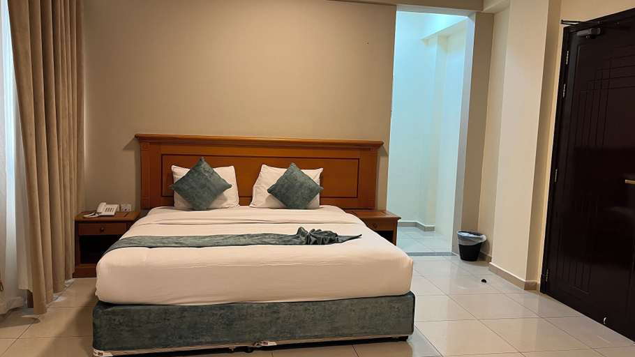 Bedroom 3, Al Murooj Hotel Apartments, Seeb