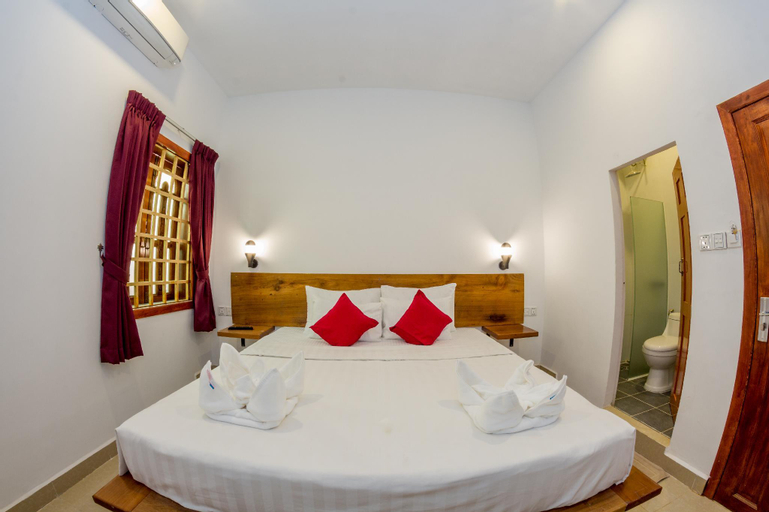Bedroom 13