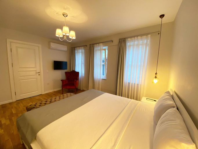 Bedroom 4, Mon Petit Hotel, Bozcaada