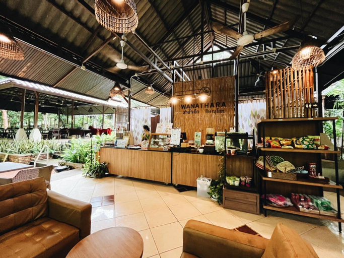 Food & Drinks 3, Wanathara Resort, Wang Thong