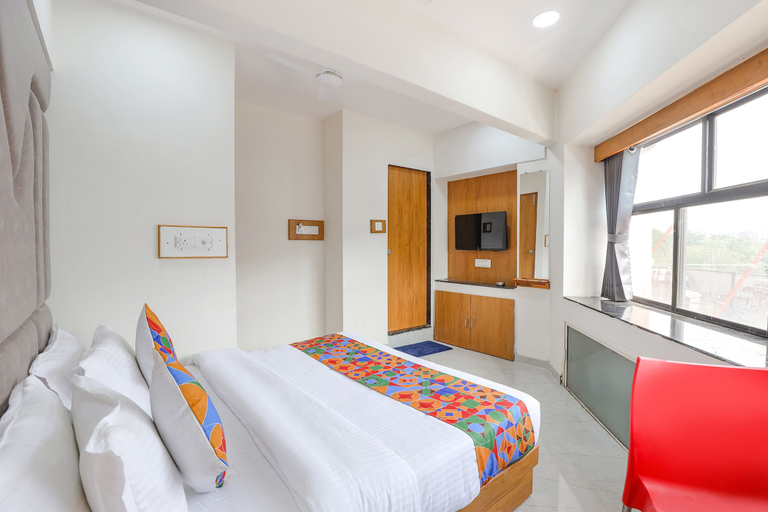 Bedroom 3, Fabhotel Crystal I, Gandhinagar