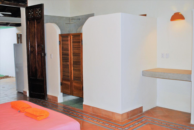 Others 3, Casa Calala, Granada