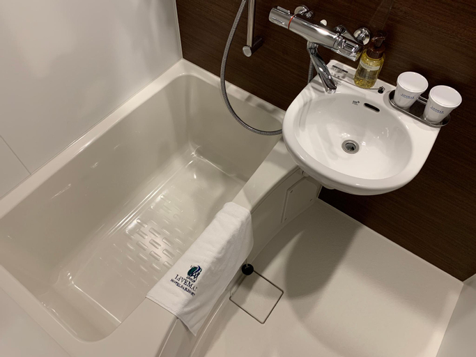 Bathroom 6