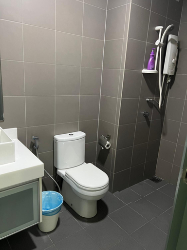 Bathroom 2, Mercu Summer Suites KLCC by Feel Homes, Kuala Lumpur