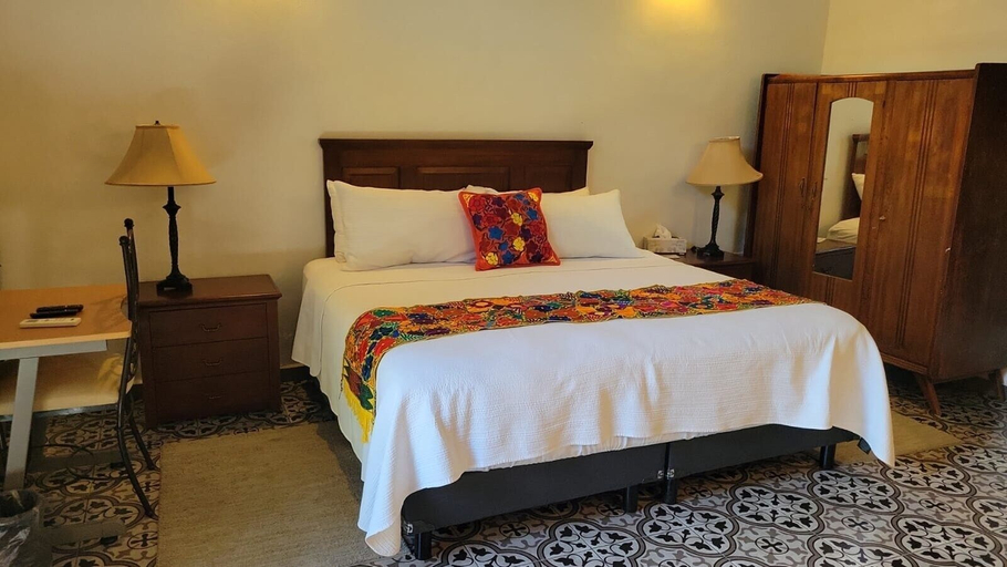 Bedroom 3, Espectacular casona con alberca y jardines, Mérida