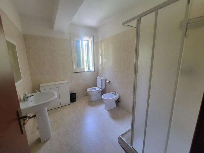 Others 5, Villa Marianna, Catania