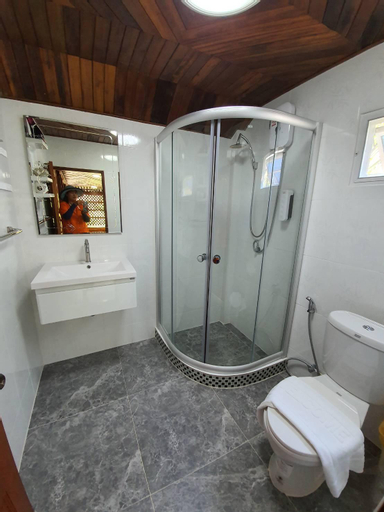Bathroom 1
