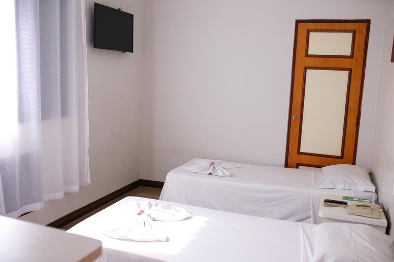 Bedroom 2, Palace Hotel, Araguari