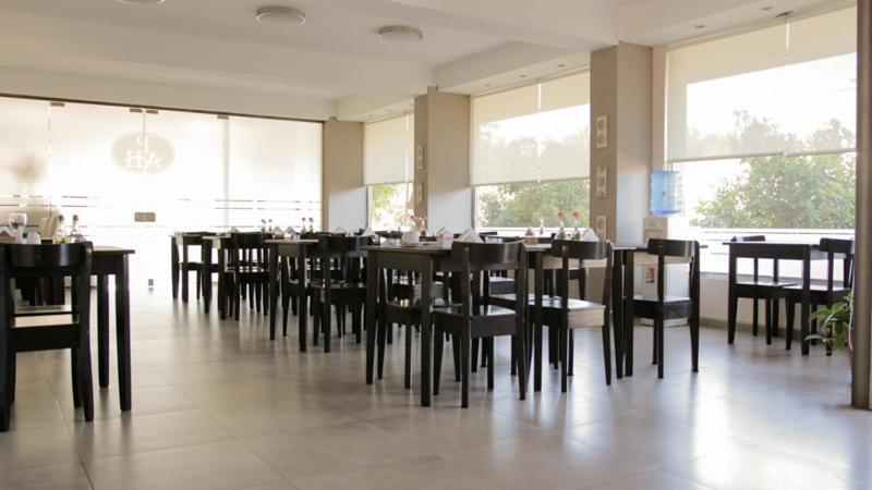 Others 5, Palace Hotel, Nueve de Julio